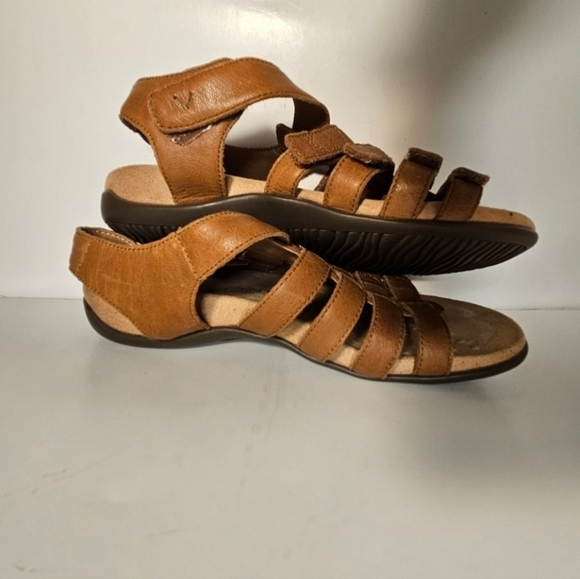Vionic Size 6 Harissa Brown /Tan Gladiator Flat Comfort Sandal Adjustable Strap - Picture 5 of 6